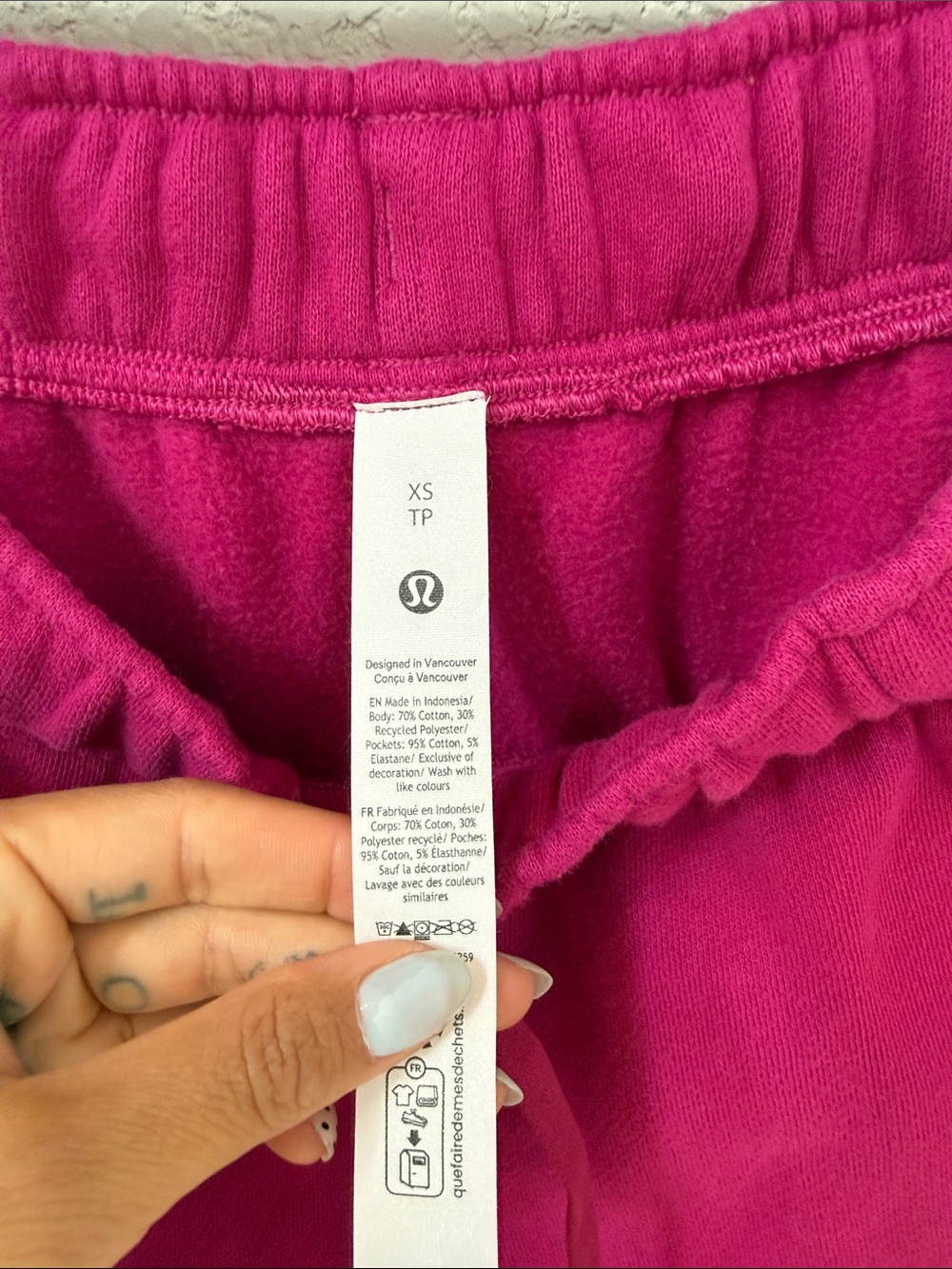 Lululemon Ripened Raspberry Scuba Oversized Jogger Size XS - Picture 2 of 6